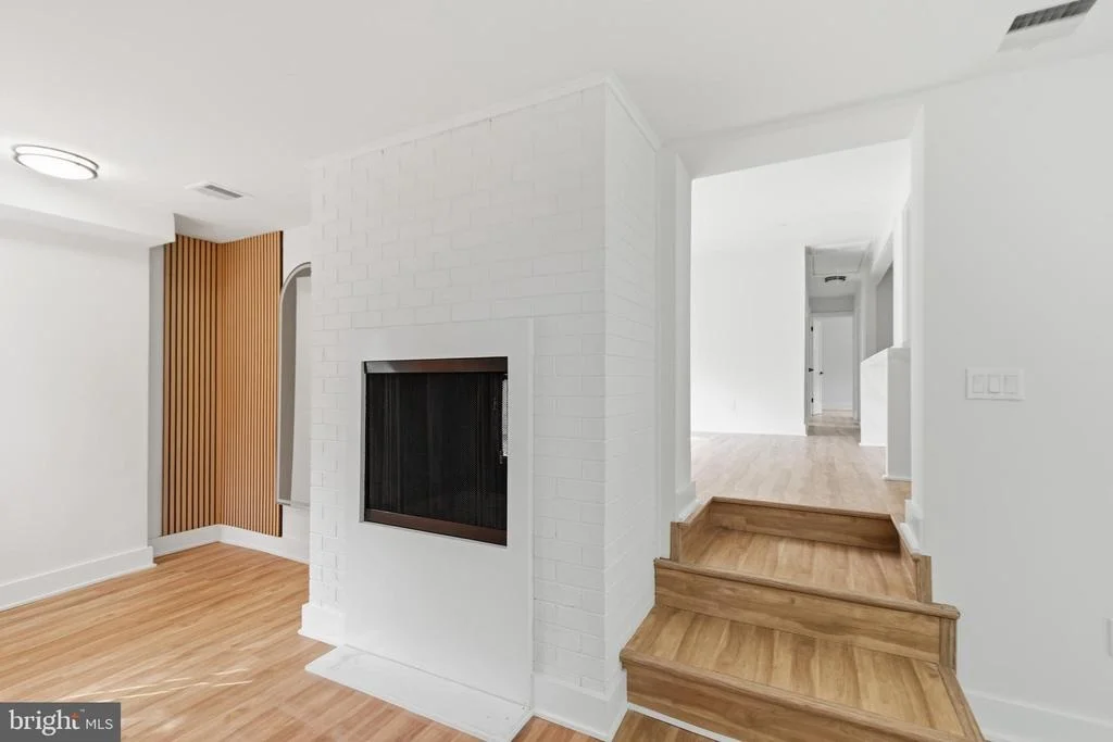 Photo of 6405 INWOOD DRIVE