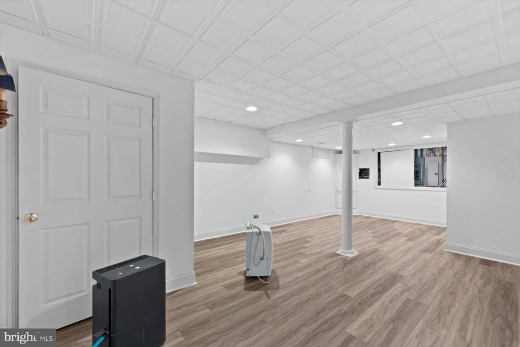 Photo of 20340 SILVER LAKE DRIVE
