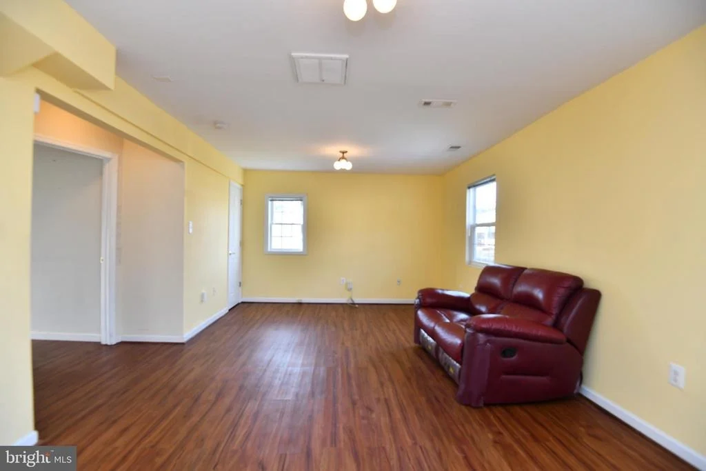 Photo of 141 EVANS STREET