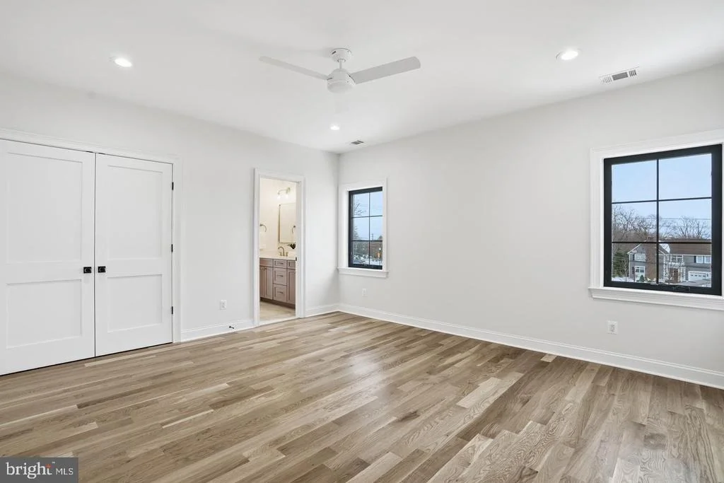 Photo of 6512 WILLIAMSBURG BOULEVARD