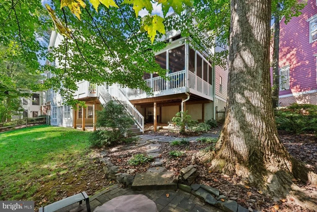 Photo of 132 TREEHAVEN STREET