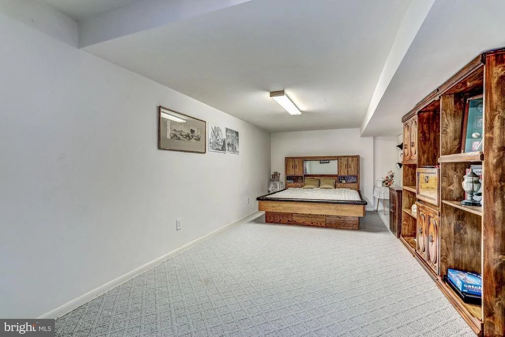 Photo of 12070 SARANAC PLACE