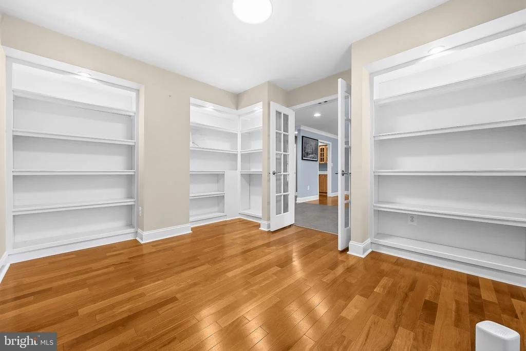 Photo of 117 BEVERLY LANE