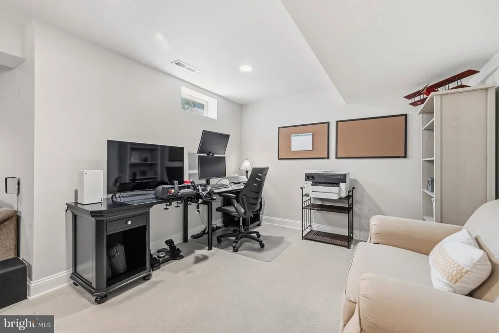 Photo of 1204 LONGBOW ROAD