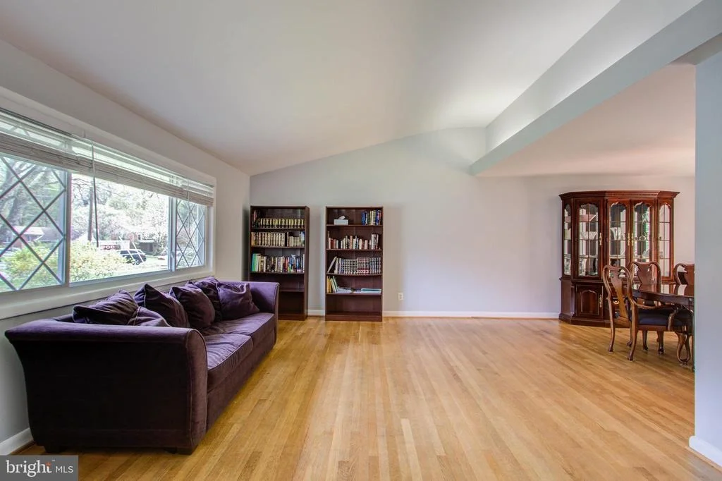 Photo of 10604 WOODSDALE DRIVE
