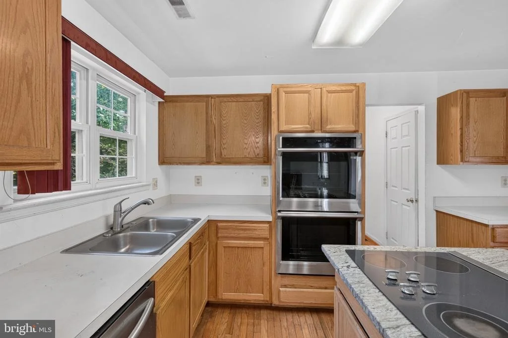 Photo of 9109 HELMSLEY DRIVE