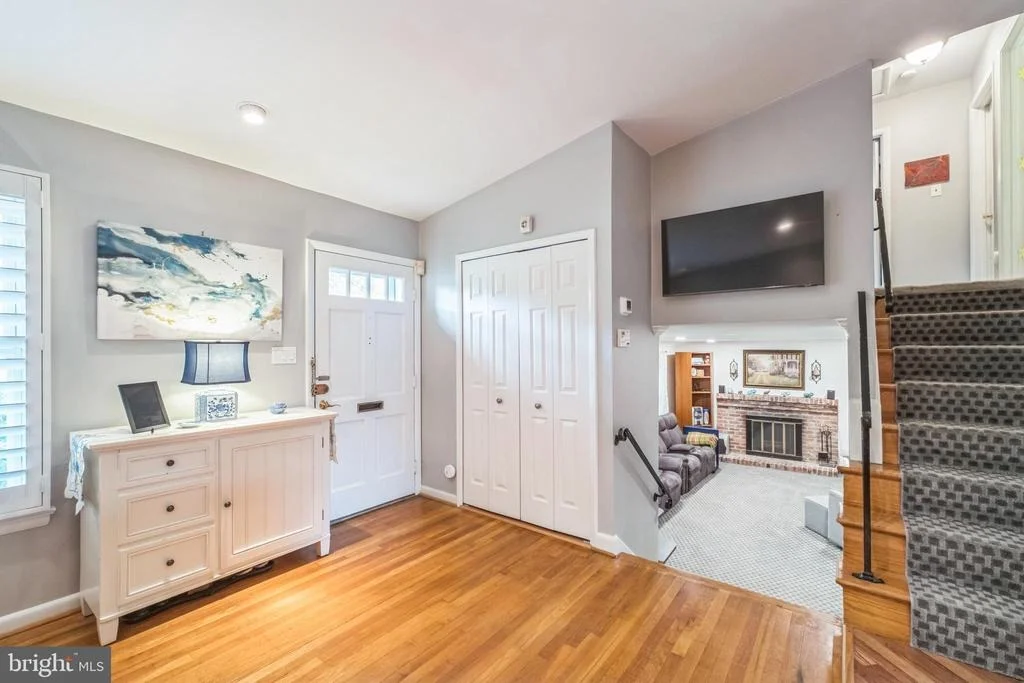 Photo of 13102 FOXHALL DRIVE