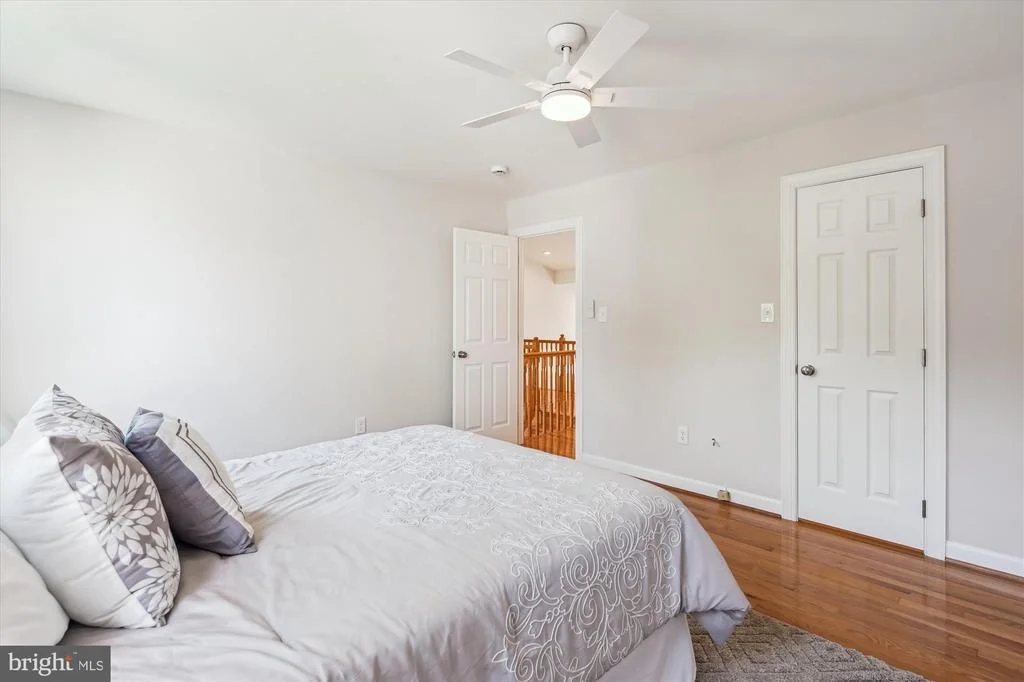 Photo of 19802 SHADY BROOK WAY