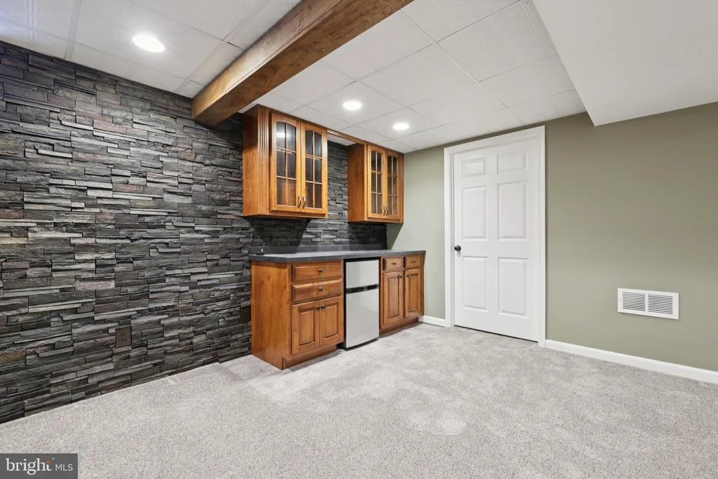 Photo of 2659 LESLIE ROAD