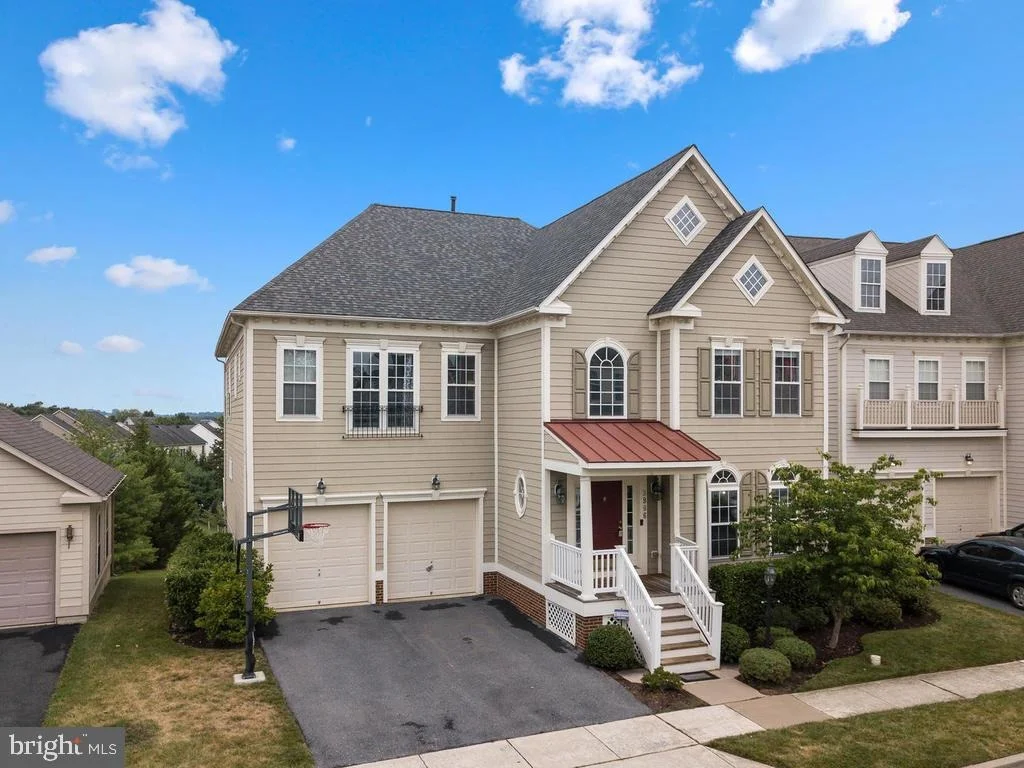 Photo of 3906 SHAWFIELD LANE