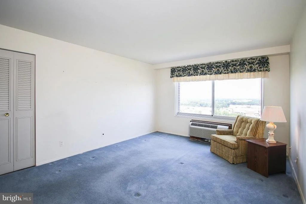 Photo of Unit 1501 at 9701 FIELDS ROAD