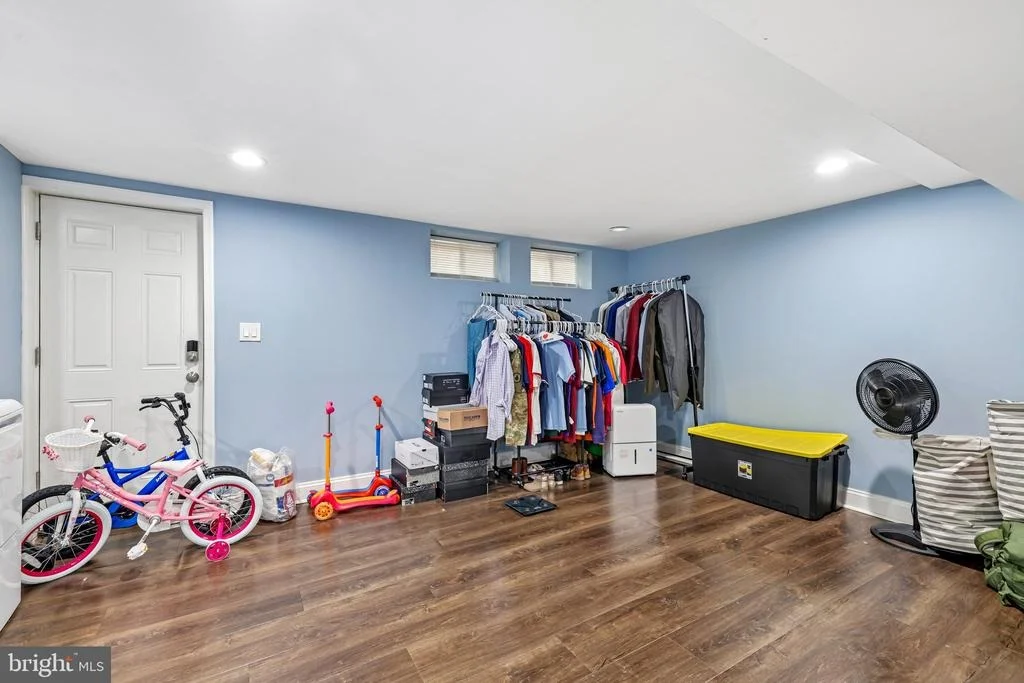 Photo of Unit 4C at 8144 IMPERIAL DRIVE