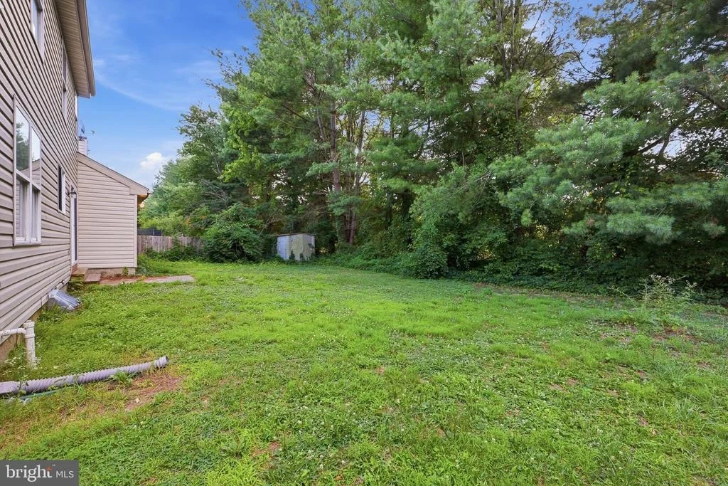 Photo of 214 NORTHDOWN DRIVE