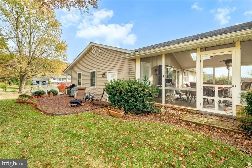 Photo of 7308 POPLAR LANE