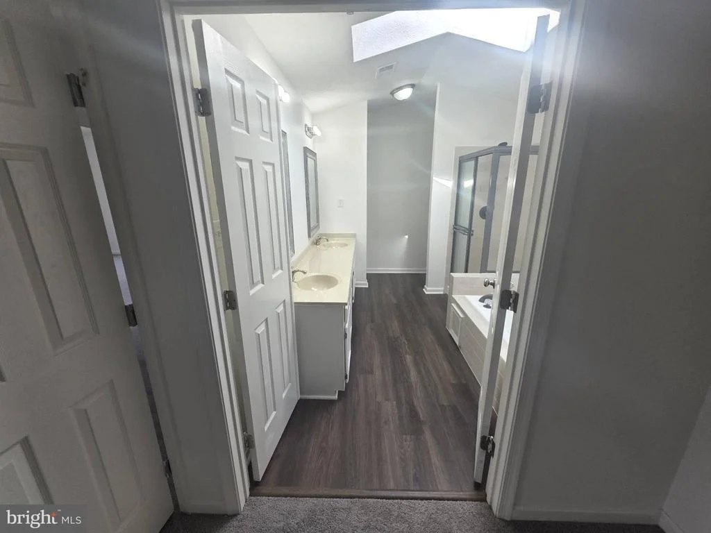 Photo of 7802 MARWOOD DRIVE