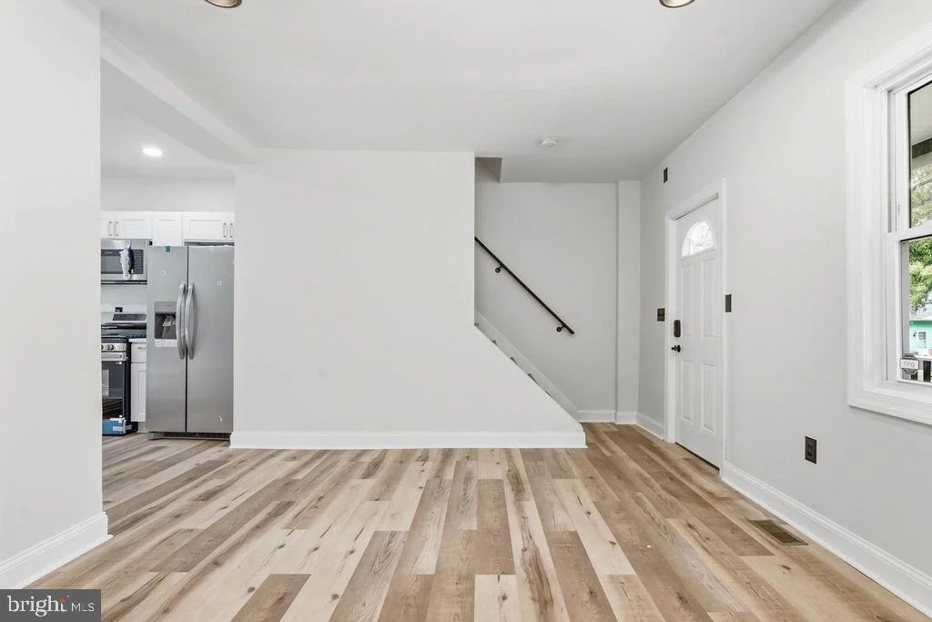 Photo of 5807 DADE STREET