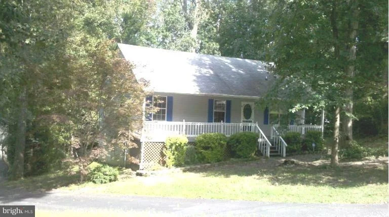 Photo of 11360 REDLANDS ROAD
