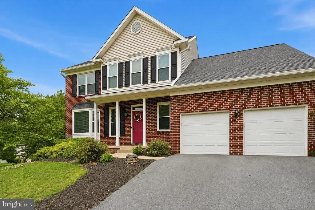 Photo of 2402 SHAKER LANE