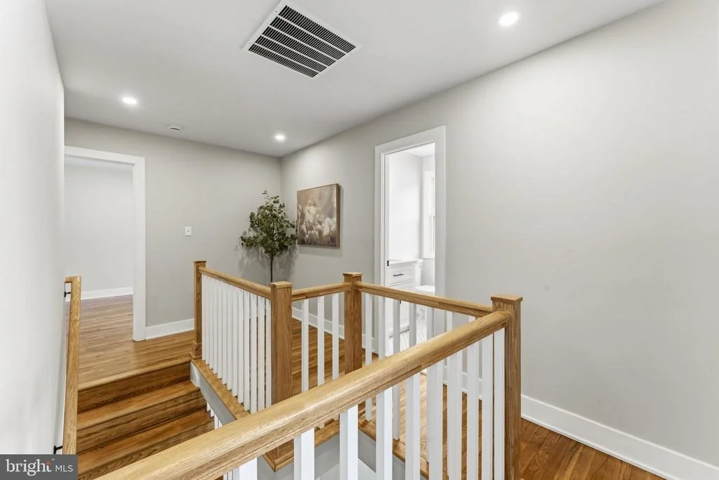 Photo of 2610 SILVERDALE DRIVE