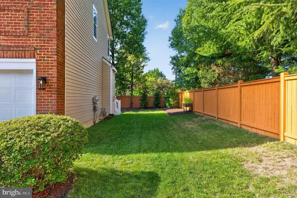 Photo of 6482 WARWICK CIRCLE