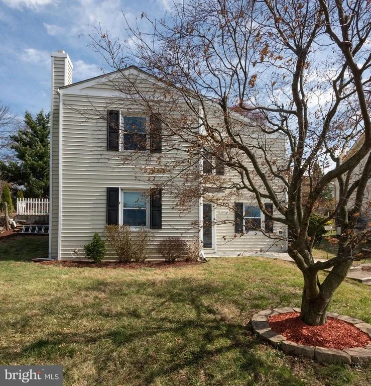 Photo of 6819 VALE SUMMIT LANE