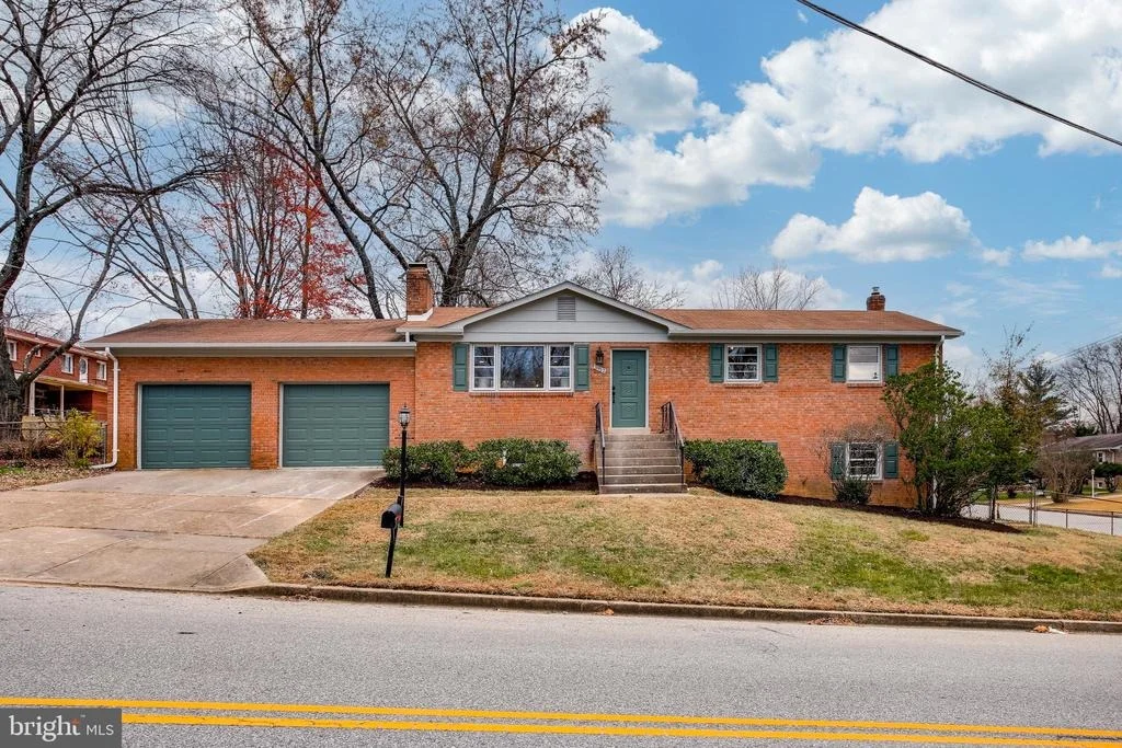 Photo of 1912 OVERTON DRIVE