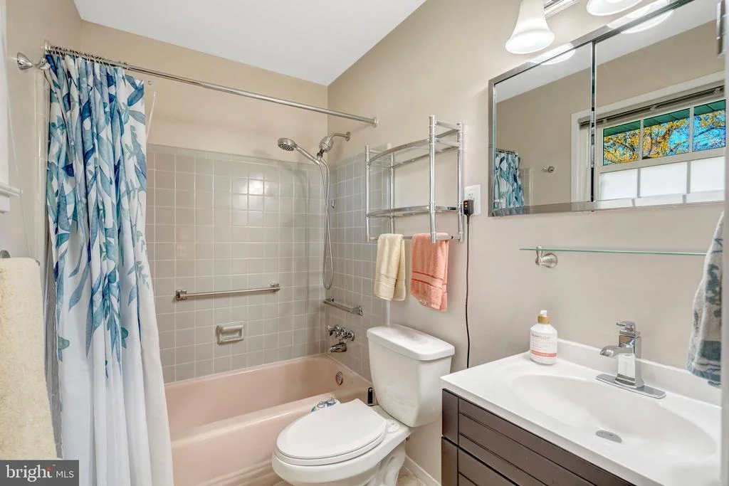 Photo of 5230 OLDCASTLE LANE