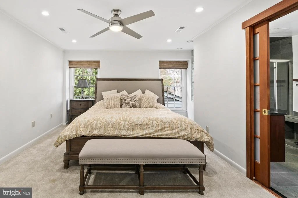 Photo of 1613 FOREST LANE