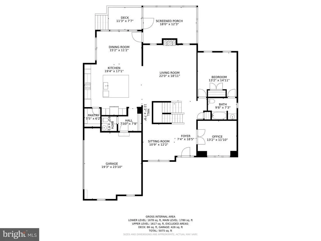 Photo of 13 HOFFMAN DR