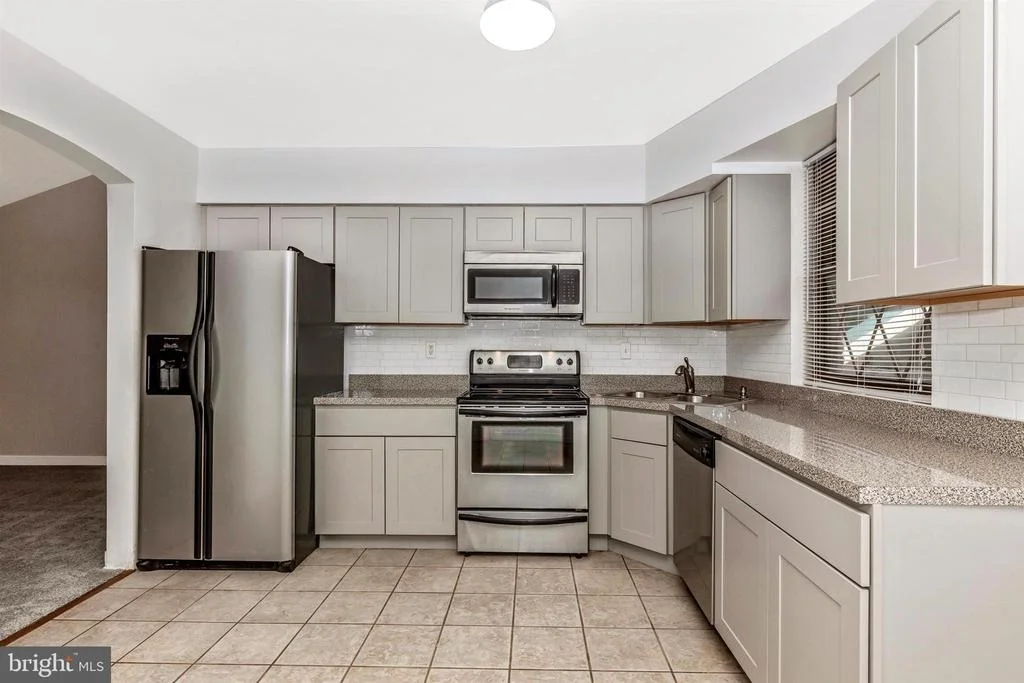 Photo of 5912 MAPLE TERRACE