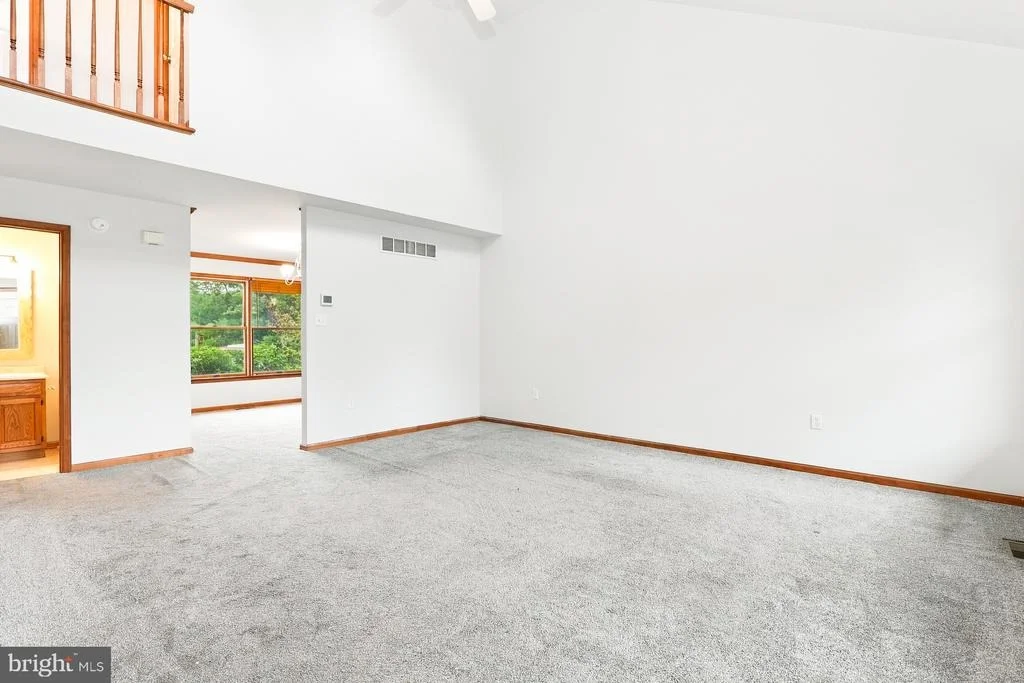 Photo of 8 MARINERS COURT