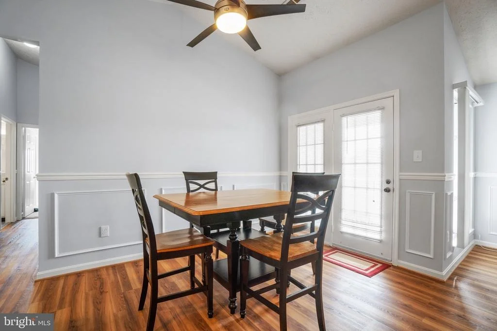 Photo of Unit 2D at 2157 WAINWRIGHT COURT