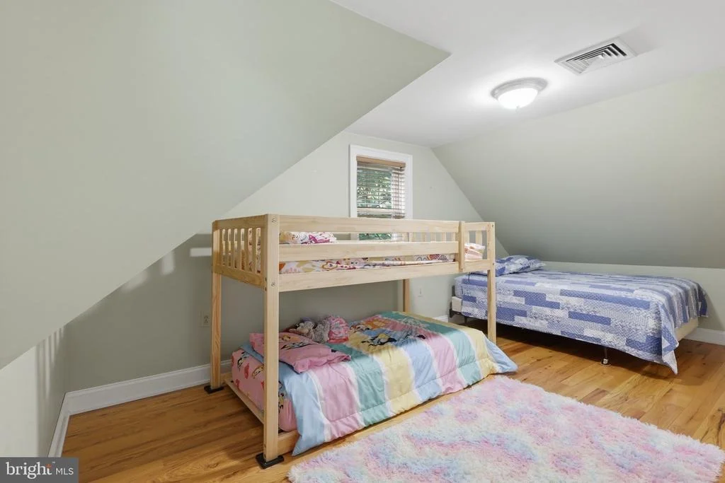 Photo of 5451 BLACK BEAR ROAD