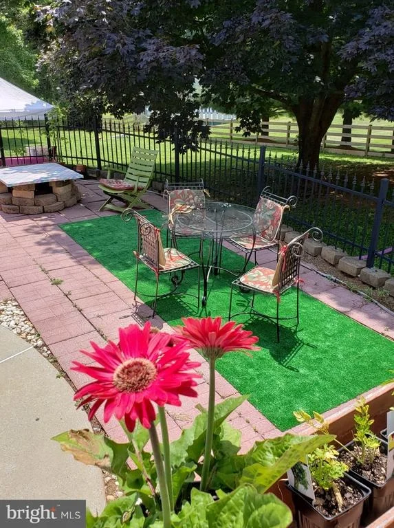 Photo of 1421 COTTON DRIVE