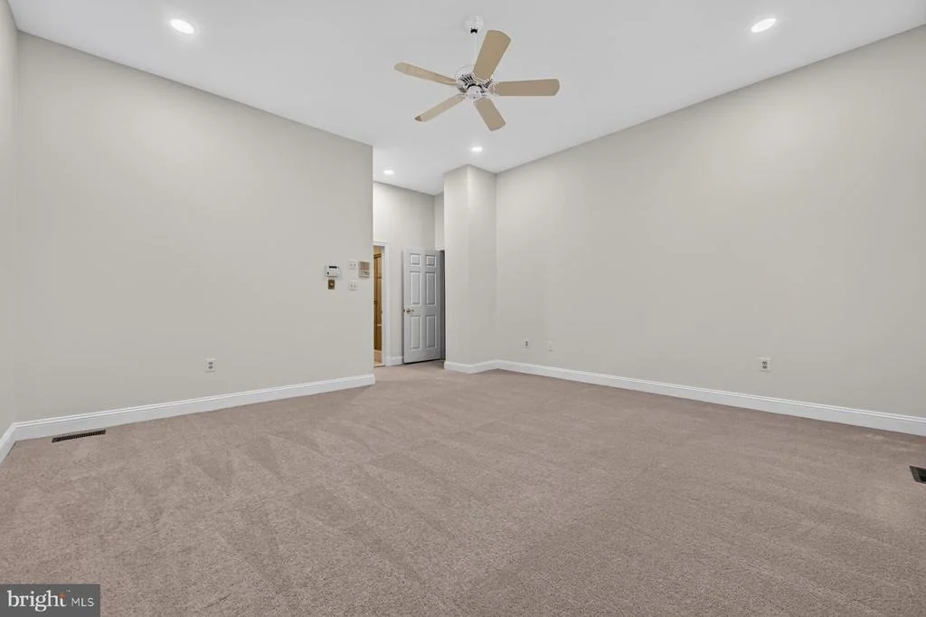 Photo of 900 MALVERN HILL DRIVE