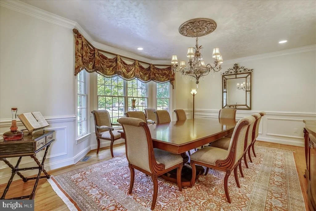 Photo of 21129 GOLF ESTATES DRIVE