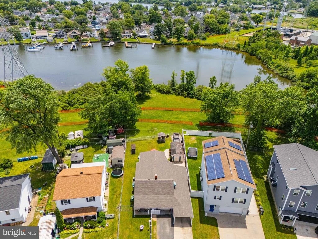 Photo of 7813 FAIRGREEN ROAD