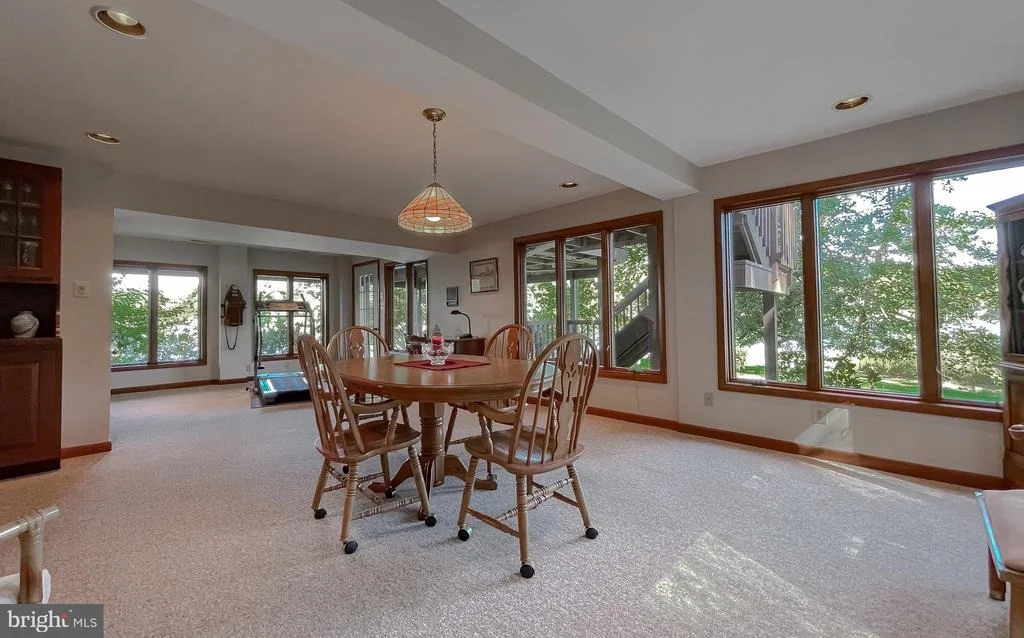 Photo of 222 HARBOR DRIVE