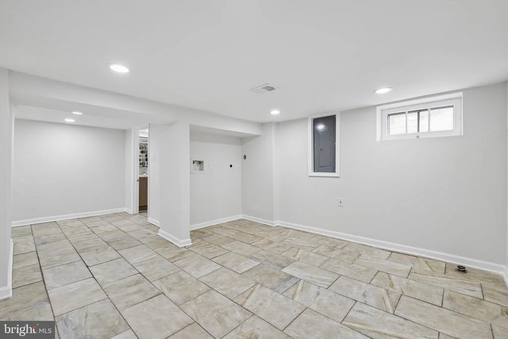 Photo of 3215 ROSALIE ROAD