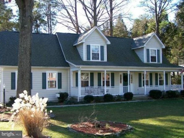 Photo of 11535 HONEYSUCKLE COURT