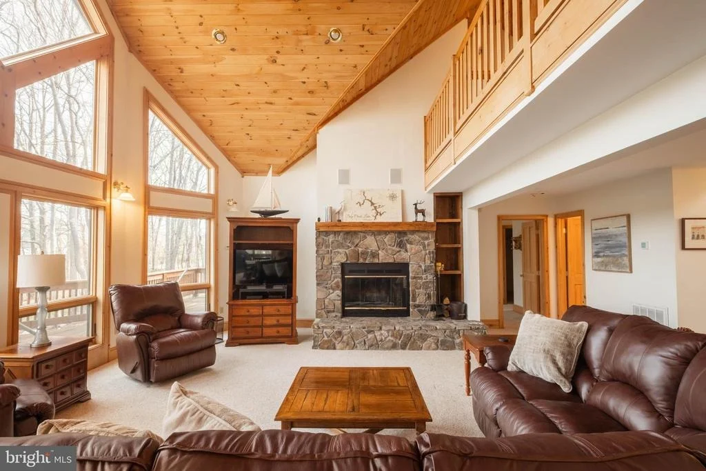 Photo of 128 BRIDGEVIEW LANE