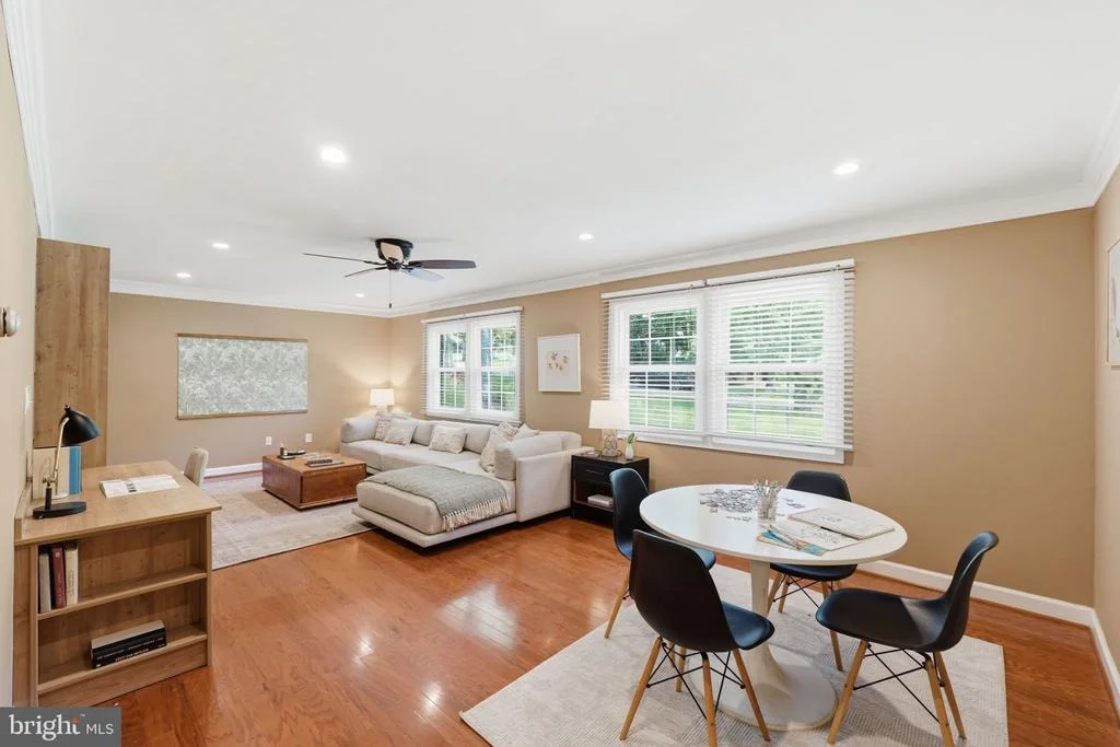 Photo of 14005 BETHPAGE LANE