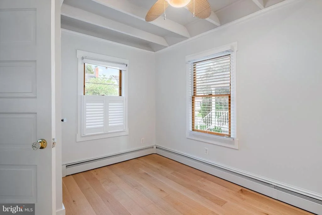 Photo of 122 SMITH AVENUE