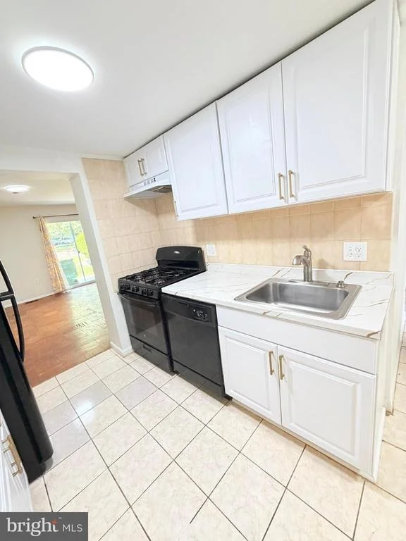 Photo of Unit 106 at 11158 OAK LEAF DRIVE