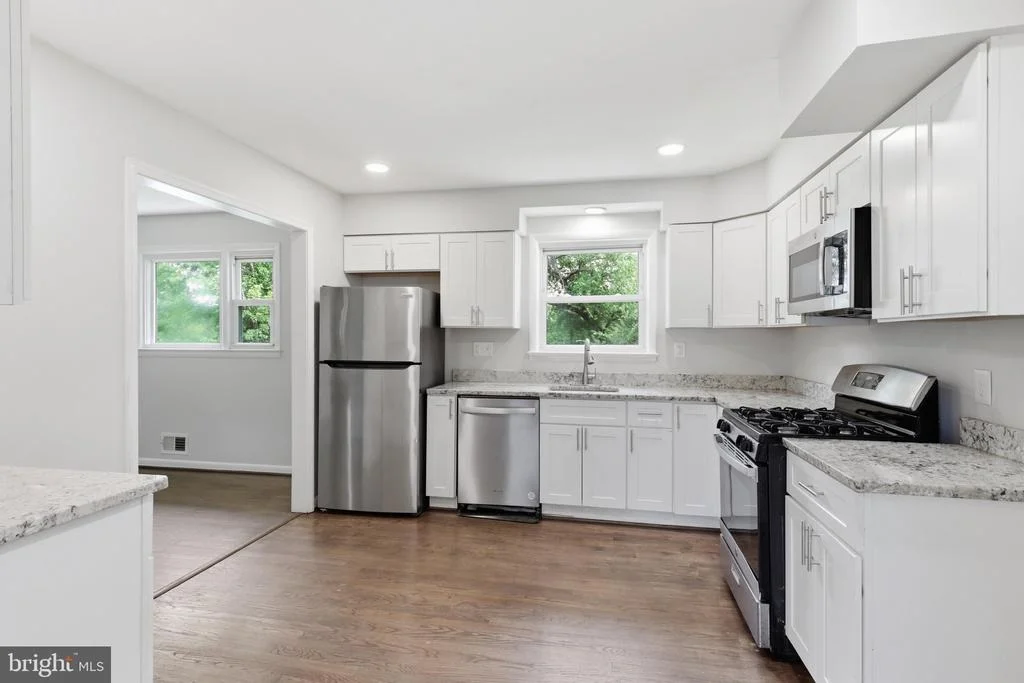 Photo of 6915 BRIARCLIFF DRIVE