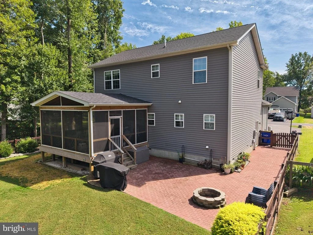 Photo of 212 OREGON ROAD