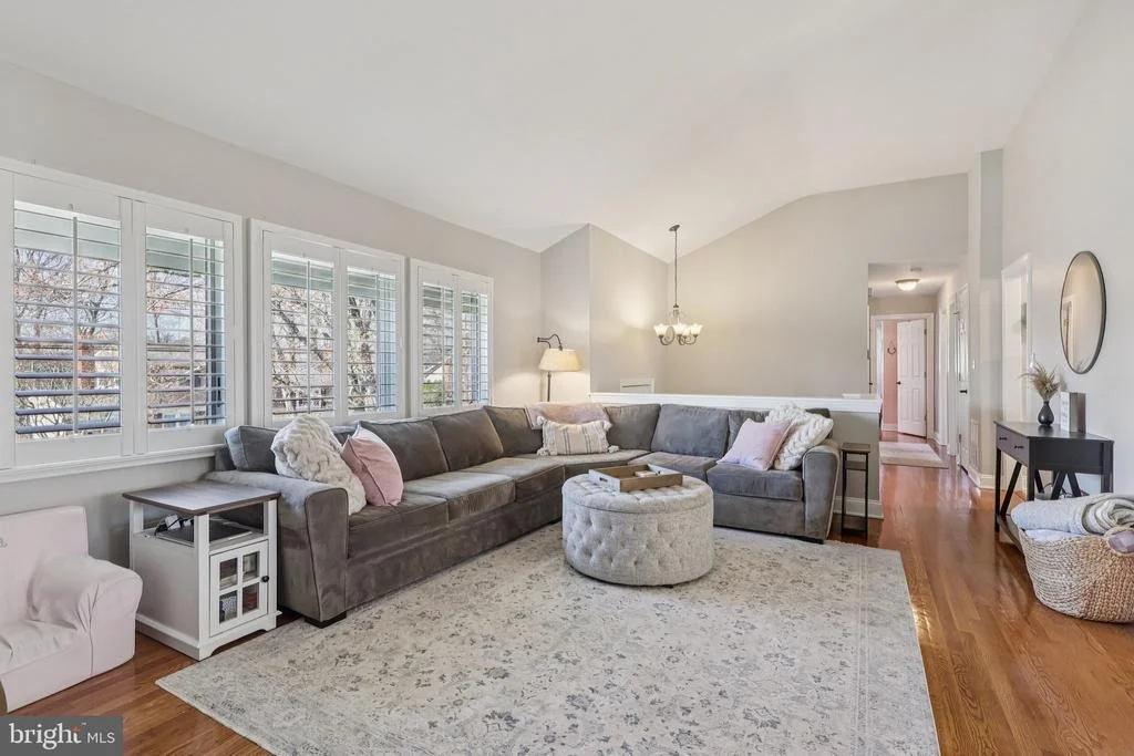 Photo of 6 RYDAL DRIVE
