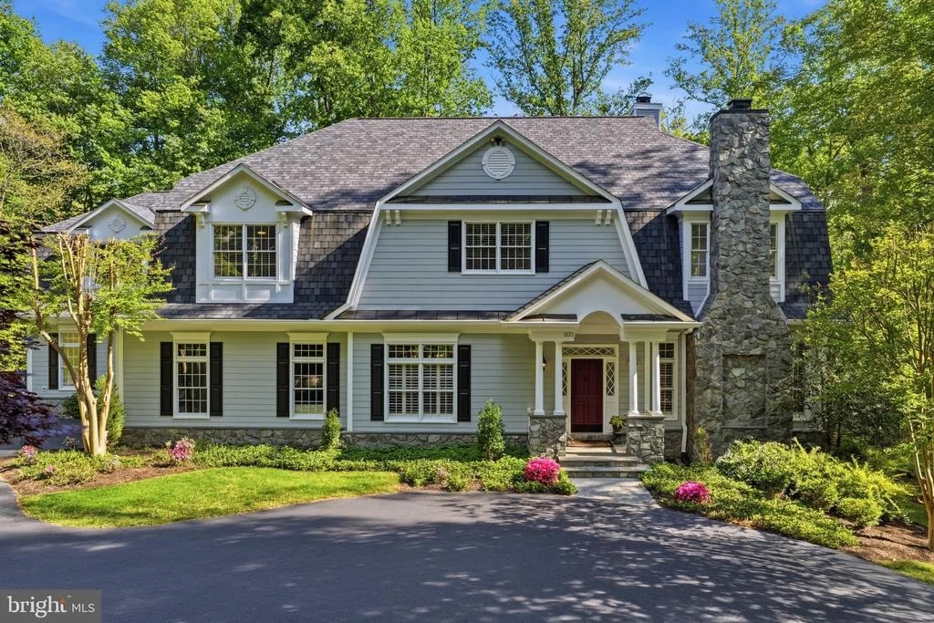 Photo of 1133 SPRINGVALE ROAD