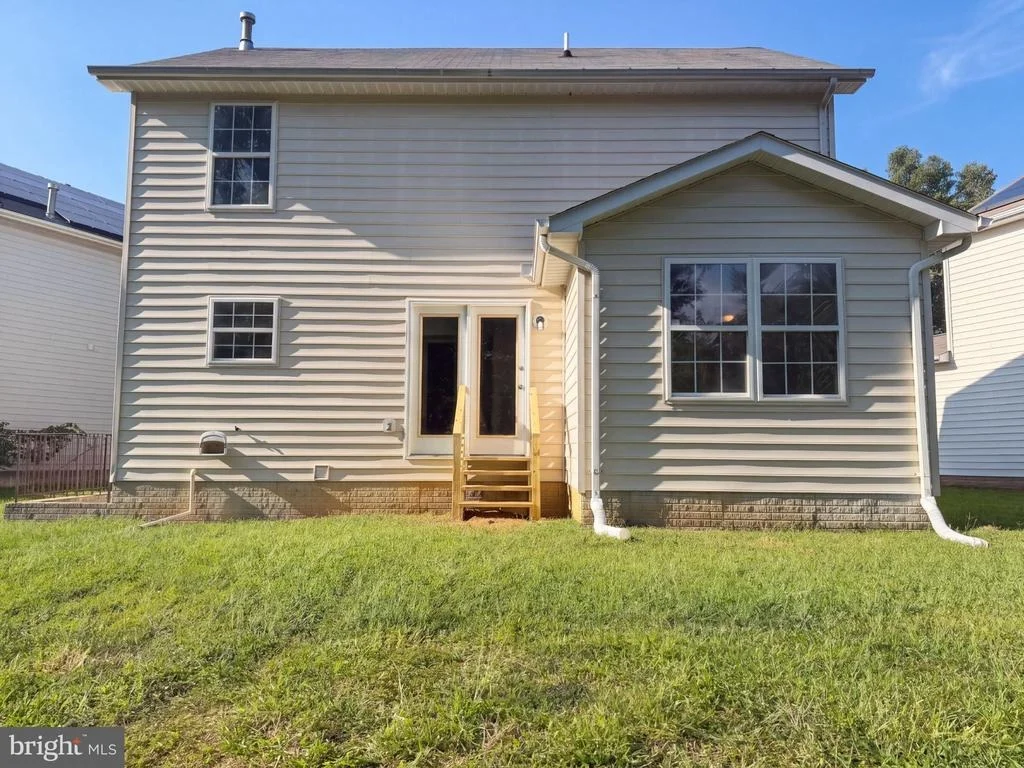 Photo of 10654 QUILLBACK STREET