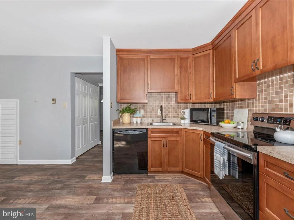 Photo of 6 WENNER DRIVE
